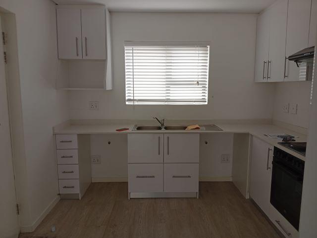 2 Bedroom Property for Sale in Fish Hoek Western Cape